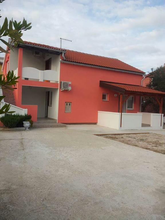 Apartments Marko Vir Eksteriør bilde