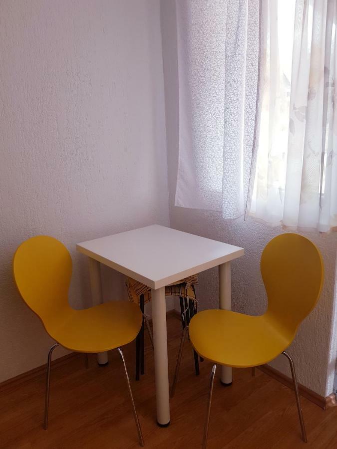 Apartments Marko Vir Eksteriør bilde